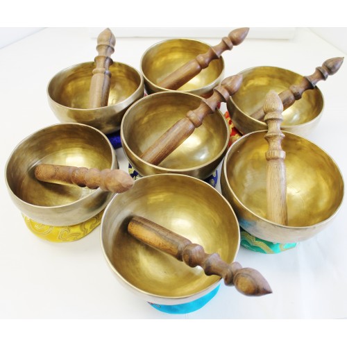 bowlsofnepal C307 Huge 14 Energetic Sacral 'D#' Chakra Healing Tibetan Singing Bowl Made in Nepal 